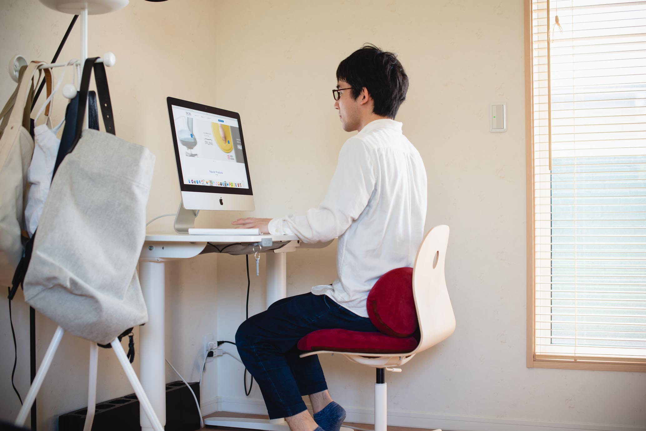 ハグカンフィプレミアム | EXGEL SEATING LAB エクスジェル ...