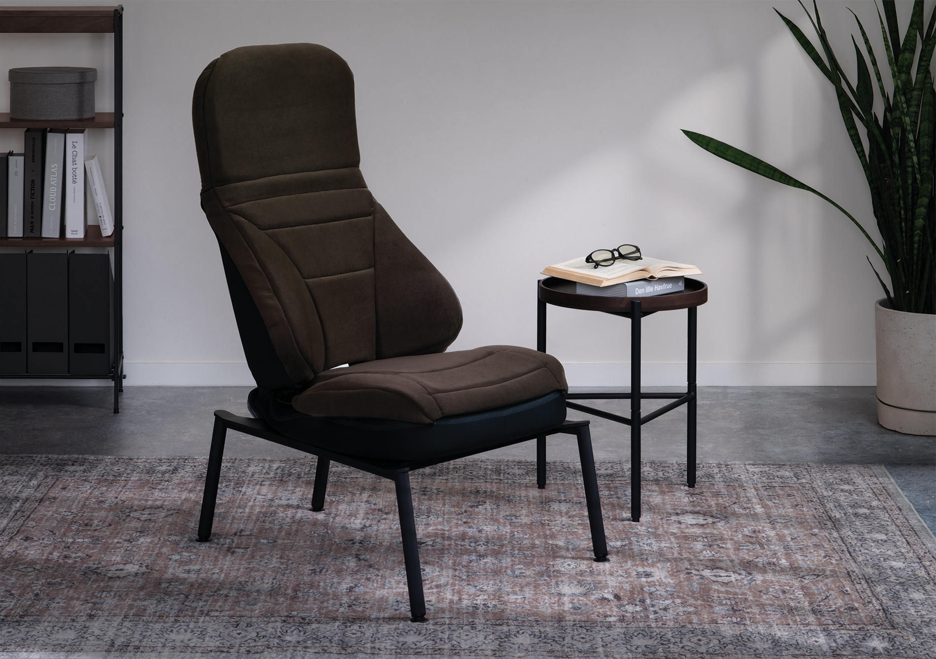 新商品『ハグ床座LX ラウンジ』を6月下旬より販売開始 – EXGEL SEATING